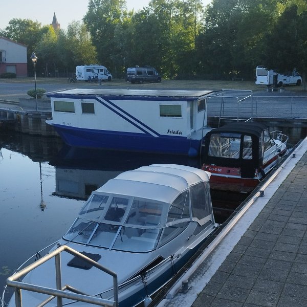 Marina Yacht- und Wohnmobilhafen — Photo 6