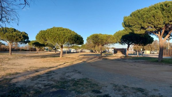 Stellplatz Saint-Pierre-La-Mer — Photo 4