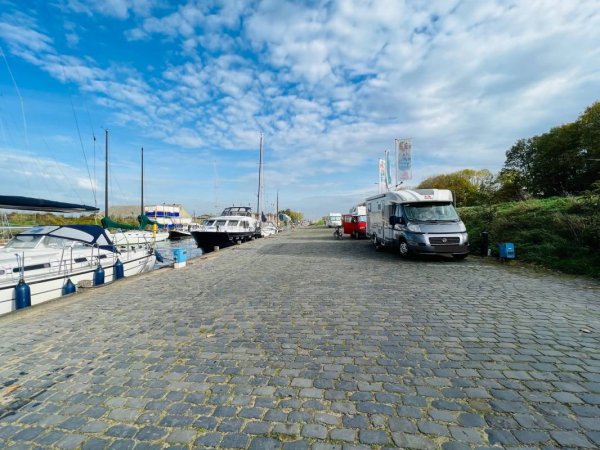 Jachthaven Middelharnis — Photo 4