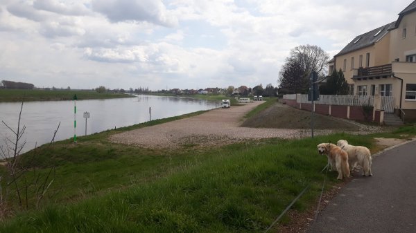 Wohnmobilstellplatz Strehla — Photo 3