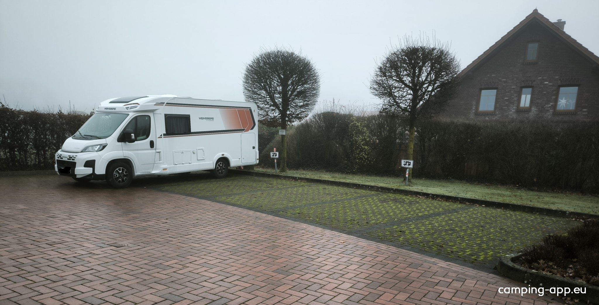 Wohnmobilstellplatz Rathaus Lorup — Bobilplass in Lorup