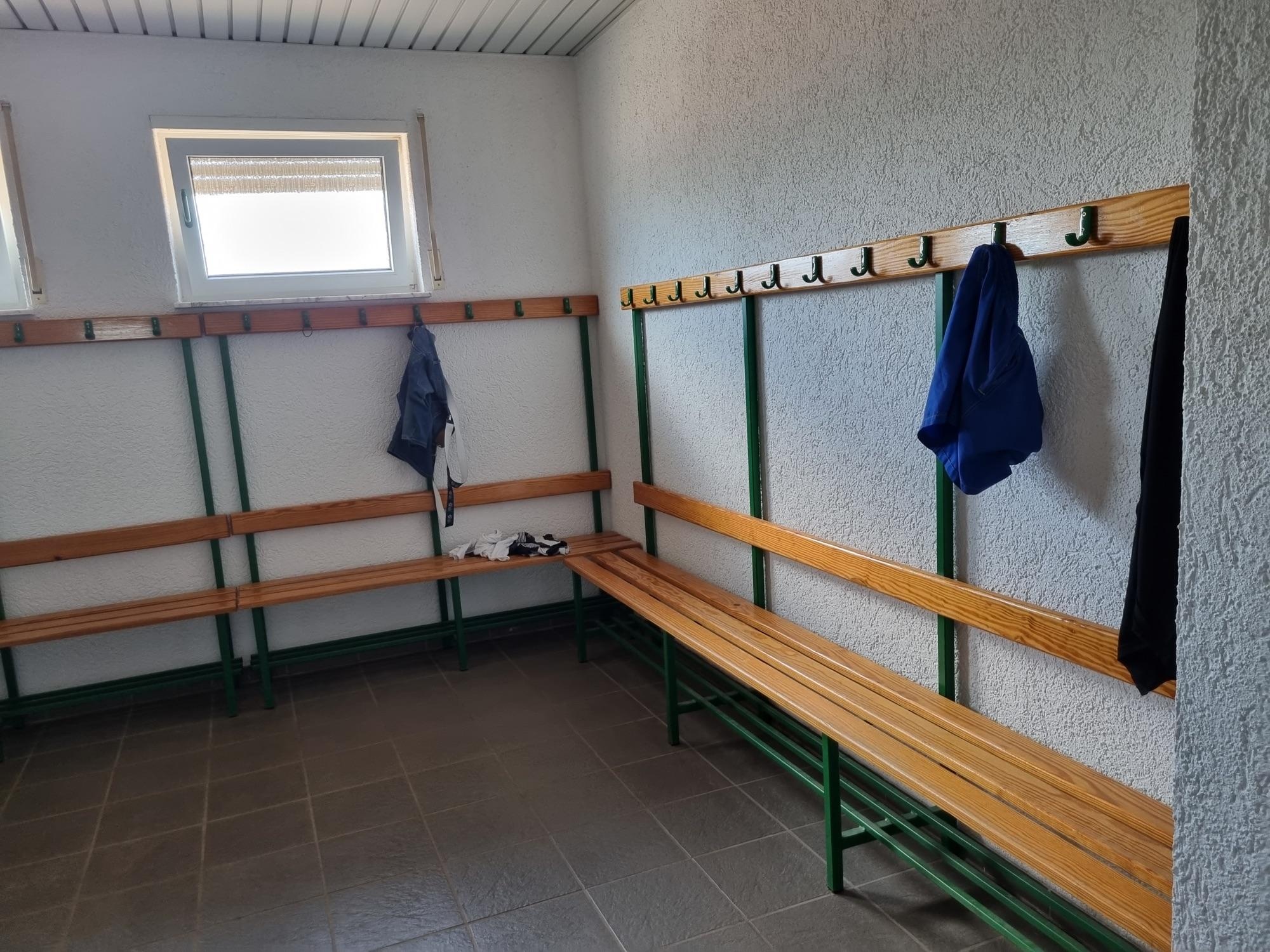Stellplatz am Tennisclub Bellheim — Overnight-parking in Bellheim