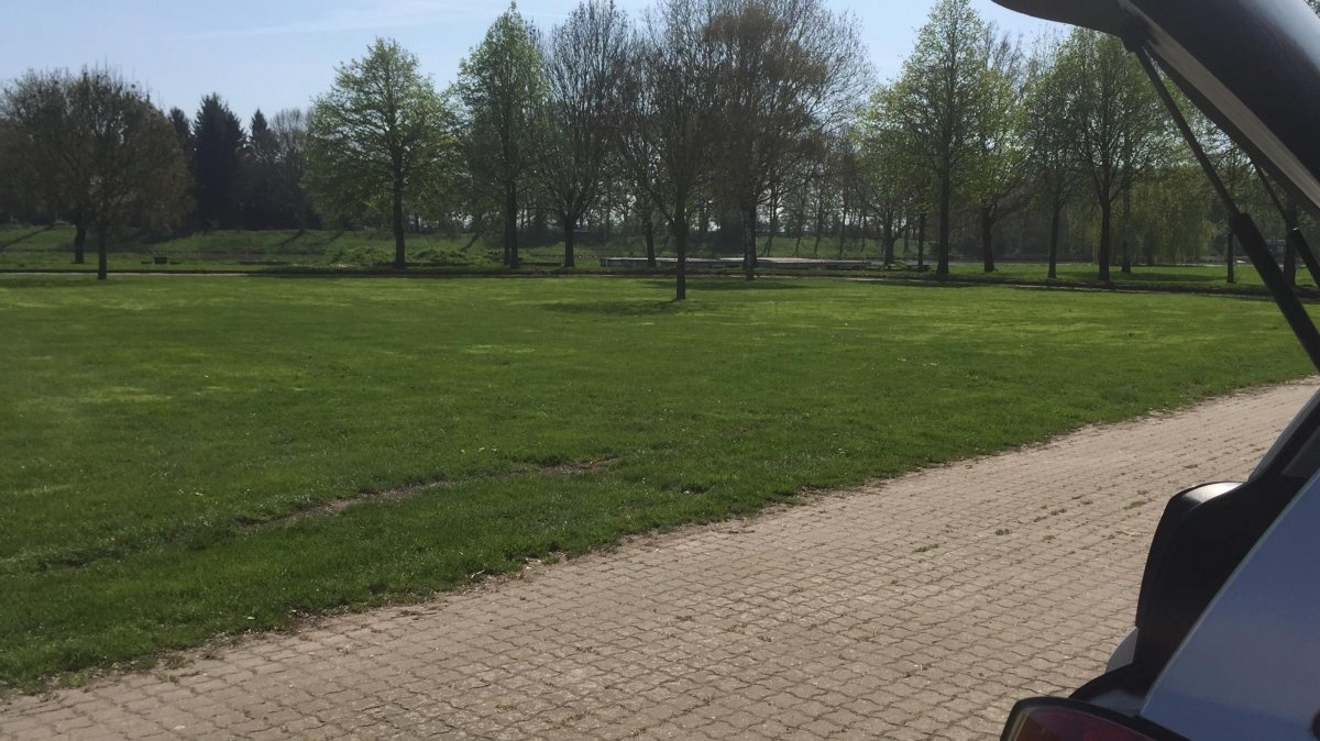 Schiffsanleger Petershagen — Noční parkování in Petershagen