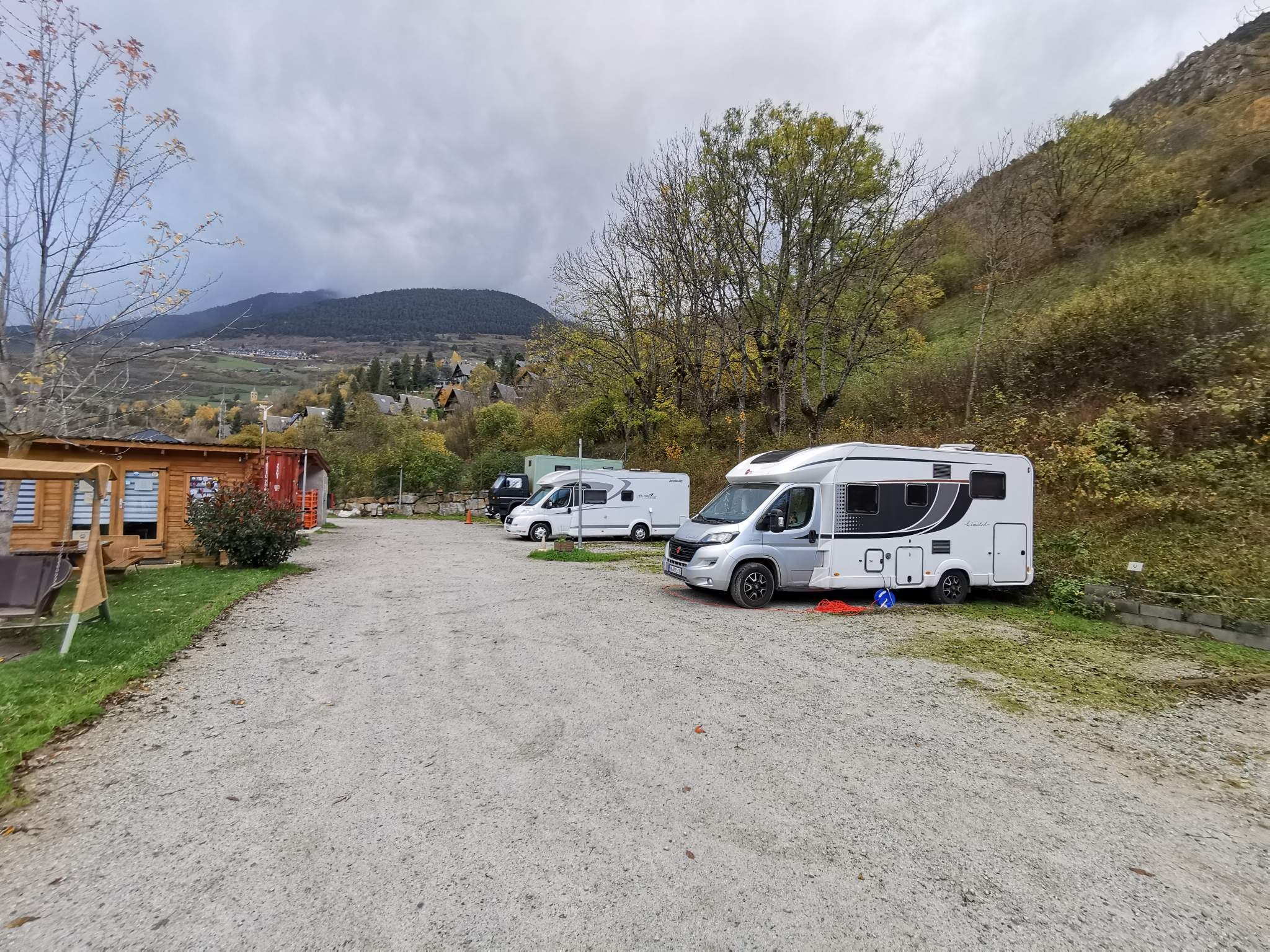 Val d’Aran CamperPark — Sp. parking dla kamperów in Vielha