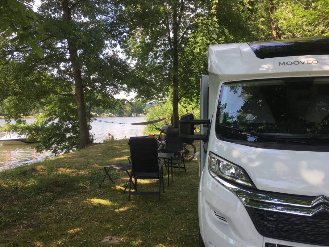 Campingplatz Mainwiese — Місце для кемпінгу in Klingenberg