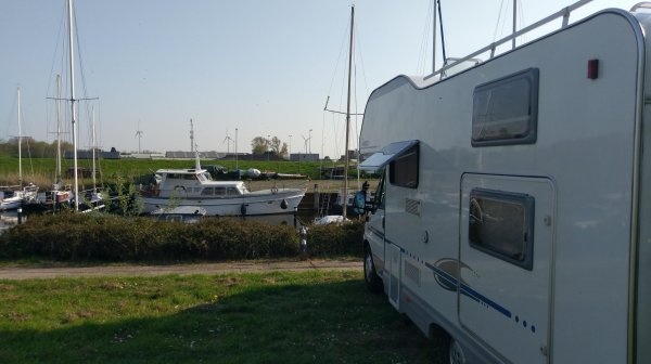 Bootshafen Ooltgensplaat — Stellplatz in Ooltgensplaat