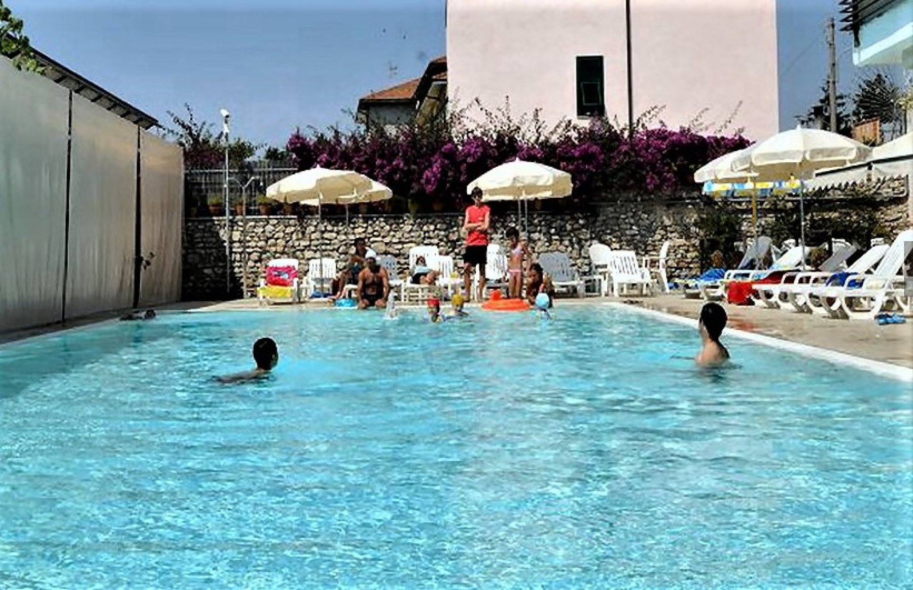 Camping Lino — Camping in Cervo