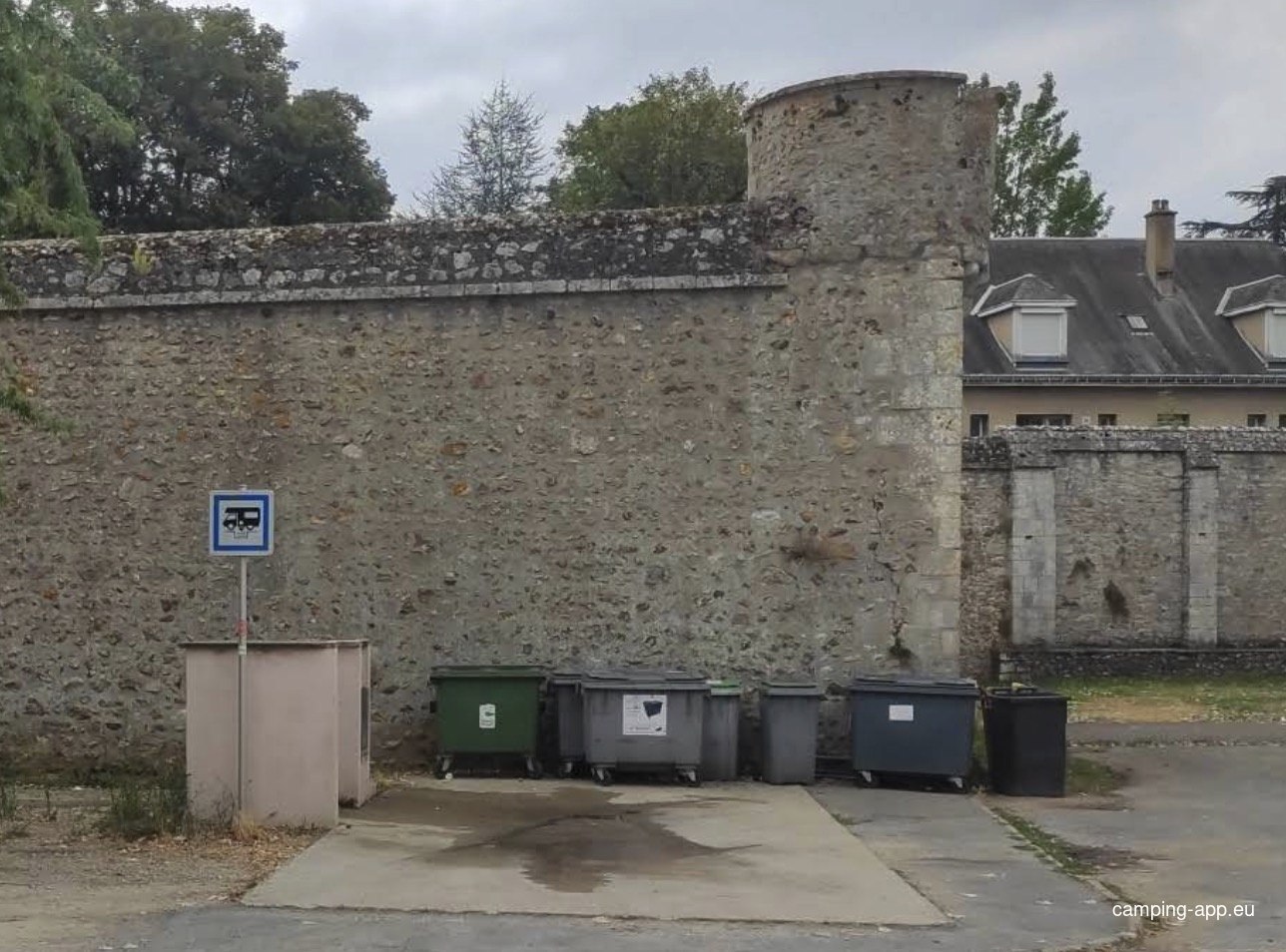 Stellplatz Bonneval — Area di sosta in Bonneval