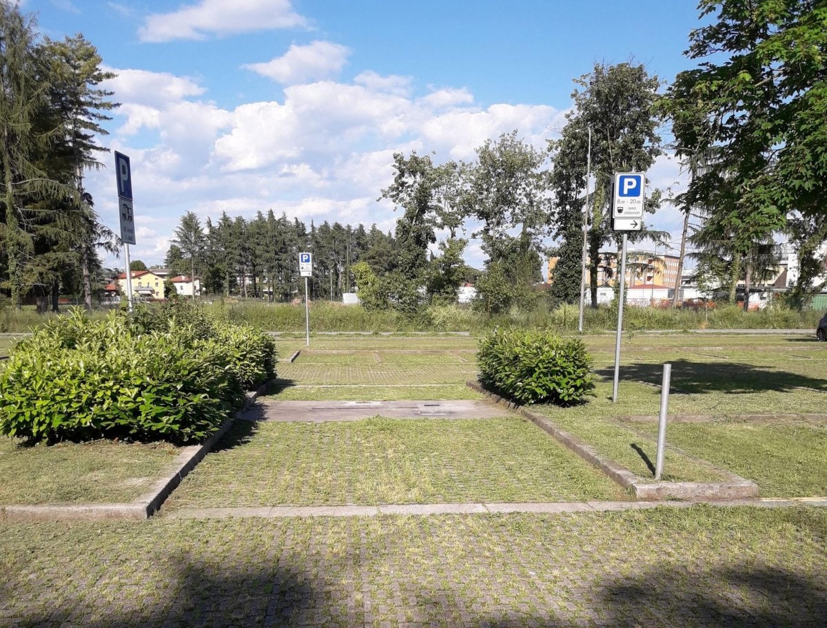 Stellplatz Udine — Ställplats in Udine