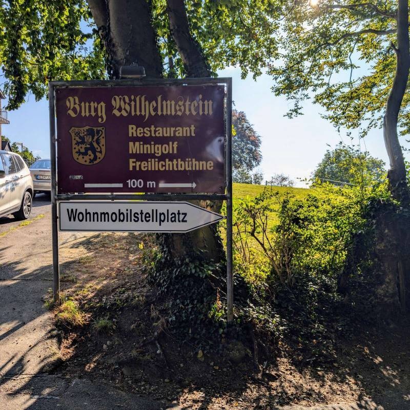 Burg Wilhelmstein — Camperplads in Würselen