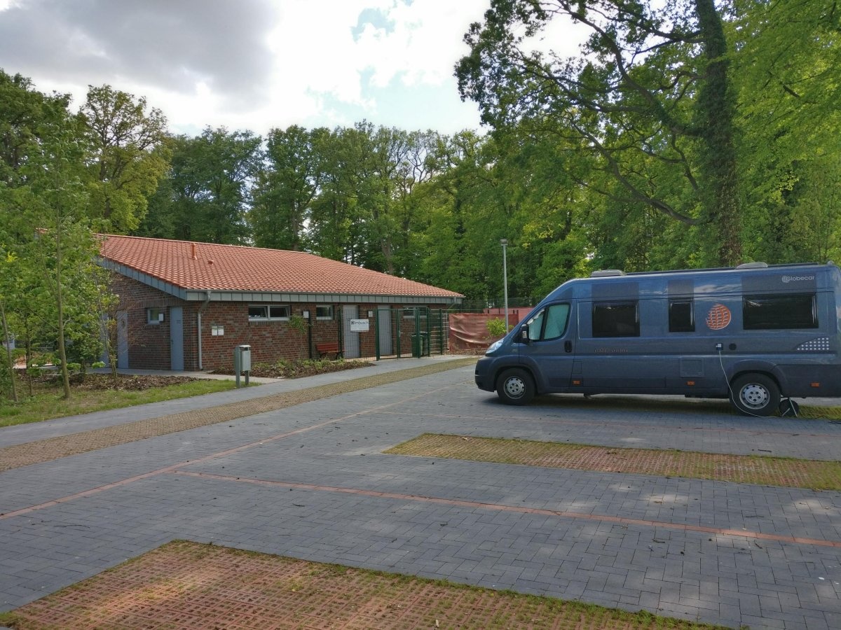 Am Schützenhof — Campervan Site in Quakenbrück