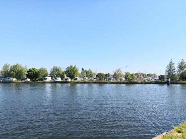 Jachthaven De Vrijheid — Foto 3