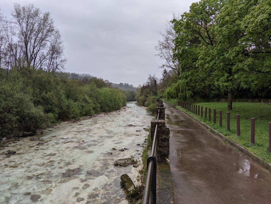 Area sosta camper Tarcento — Stellplatz in Tarcento