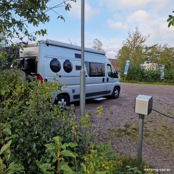 Parkplatz Wohnmobile — Photo 6