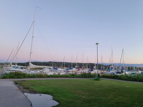 Parkplatz Wohnmobile — Photo 3