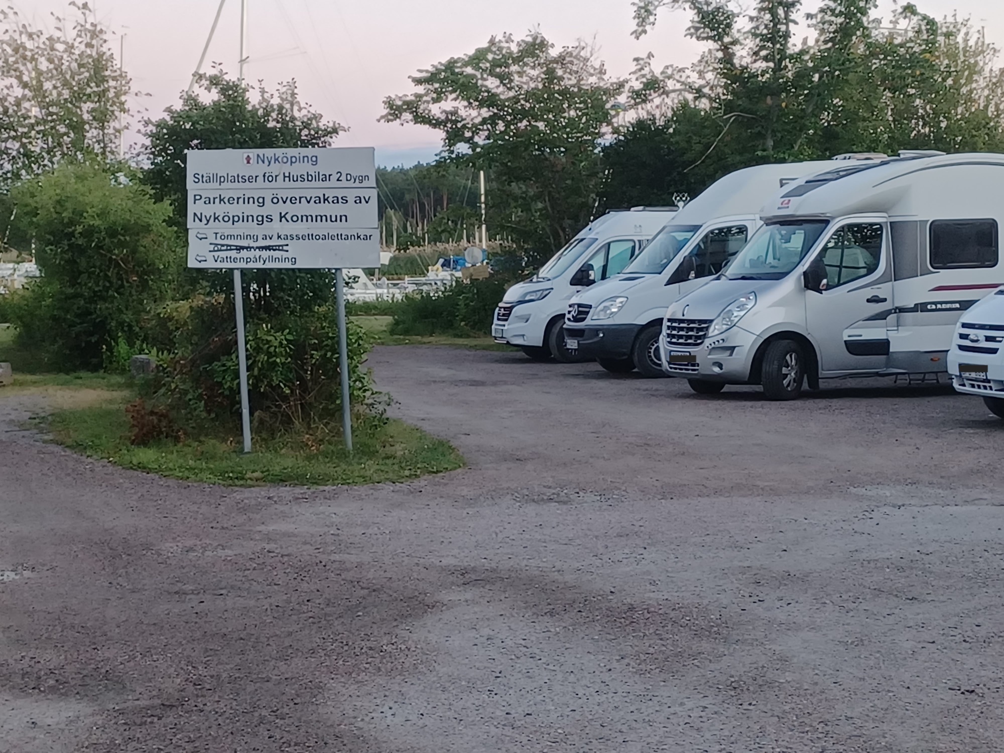 Parkplatz Wohnmobile — Campervan Site in Nyköping
