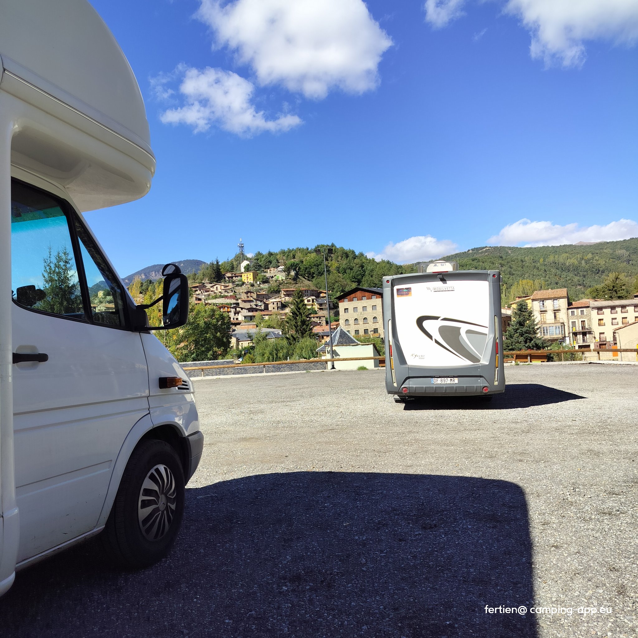 Área de Autocaravanas — Foto 2