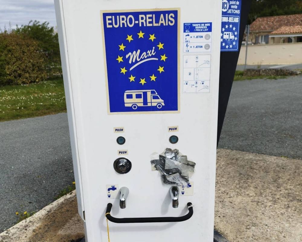 Stellplatz Saint-Martin-de-Gurson — Sp. parking dla kamperów in Saint-Martin-de-Gurson