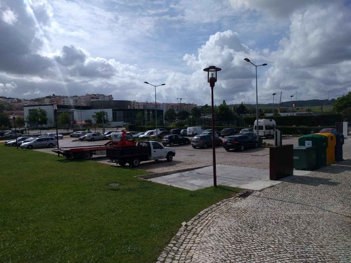 Stellplatz Torres Vedras — Aire camping car in Torres Vedras