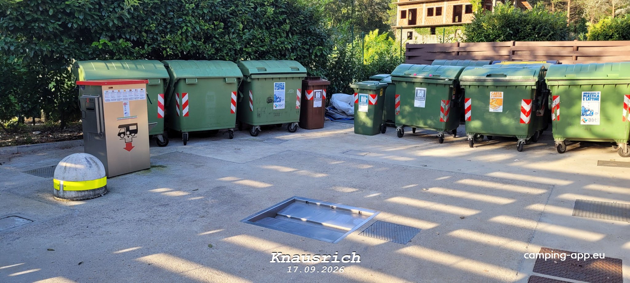 Camping Lago dei 3 Comuni — Foto 3