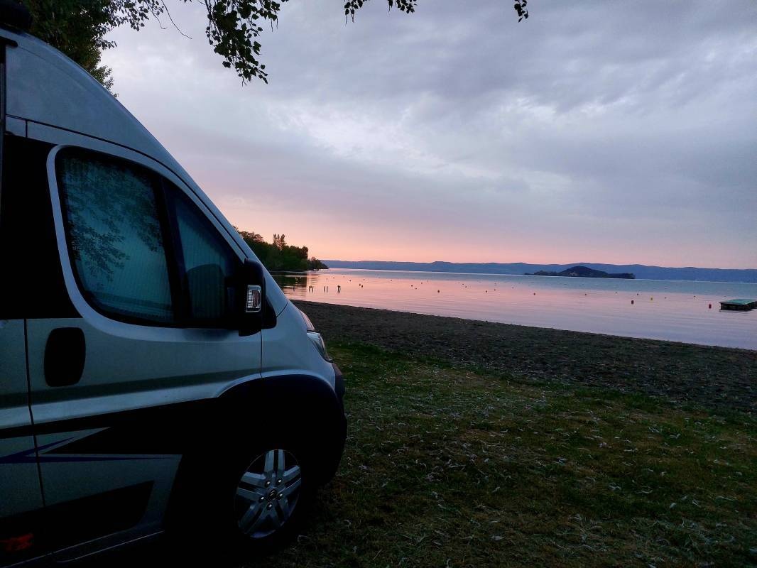 Camping La Perla del Lago — Camping Site in Capodimonte