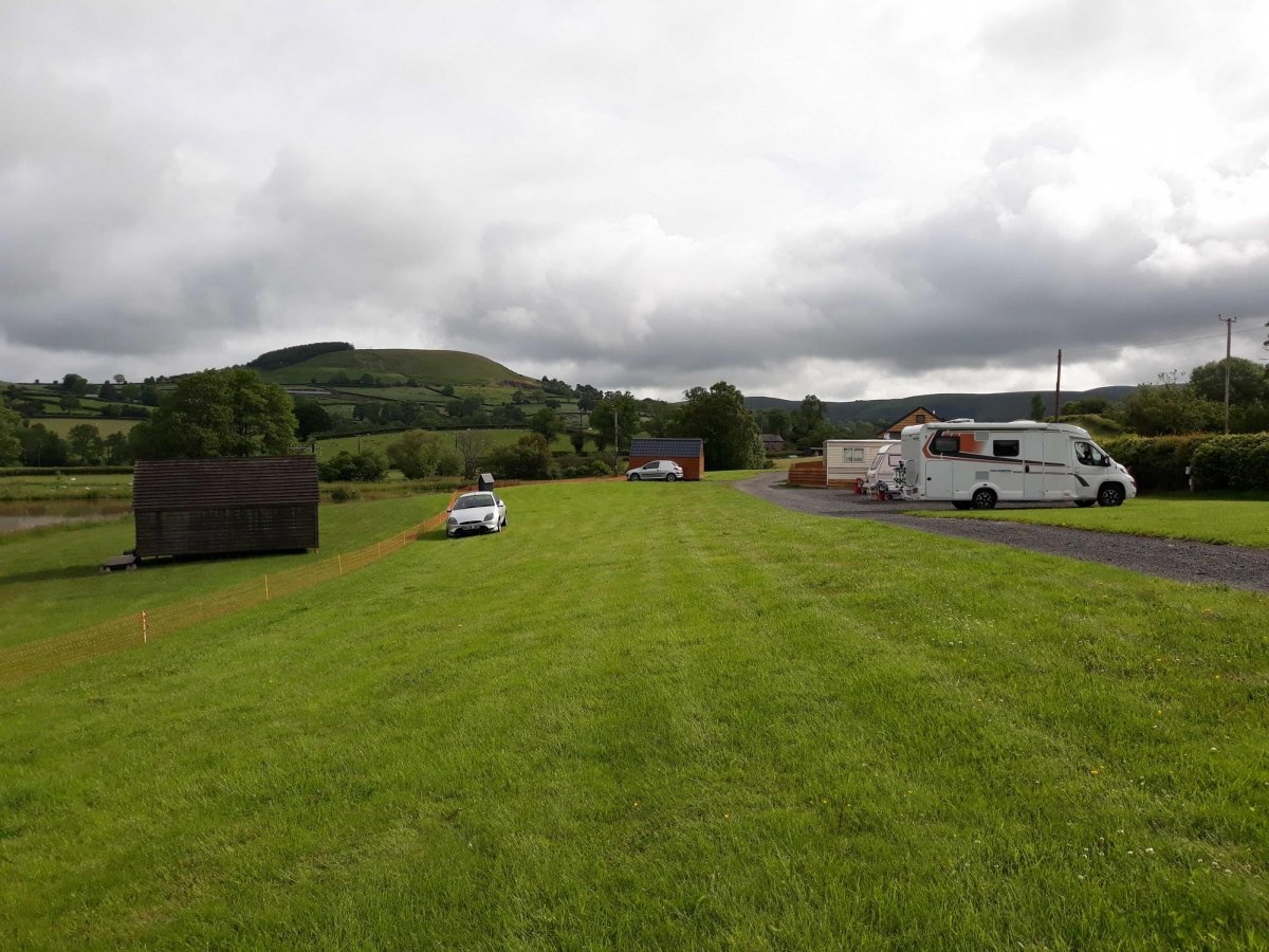 Springrock fishing-camping-caravan — Kamp yeri in Wells