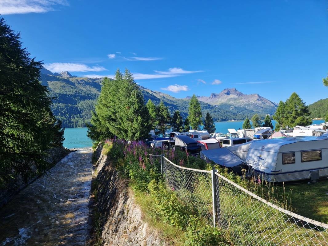 Camping Silvaplana — 露营地 in Silvaplana