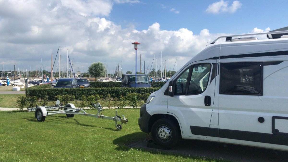 Camperpark jachthaven Biesbosch — Area di sosta in Drimmelen