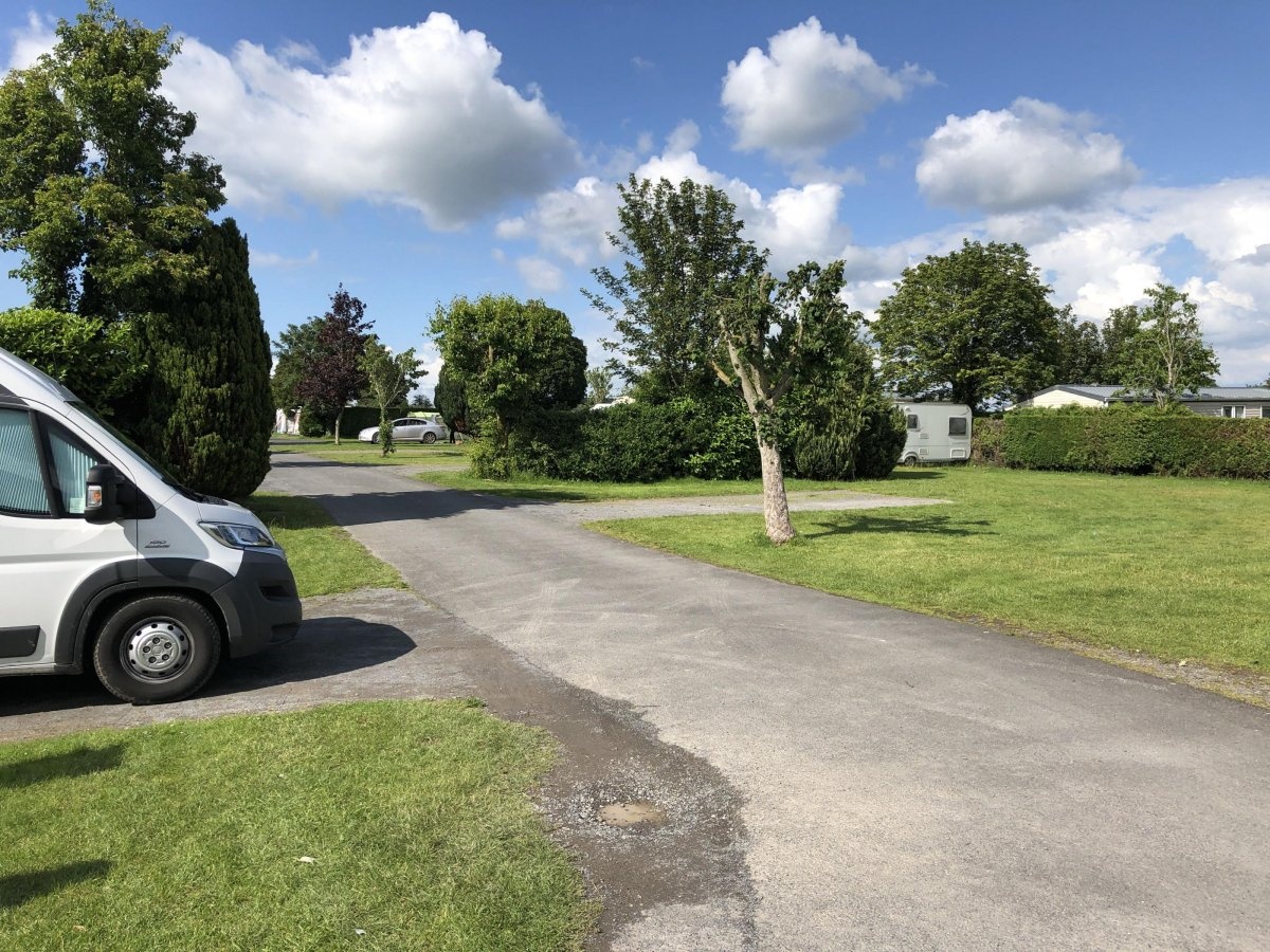 Parson‘s Green Holiday Park — Camping Site in Clogheen, Co. Tipperary