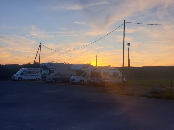 Aire de Camping Cars — Photo 6
