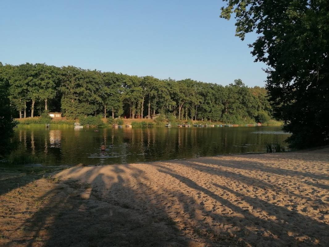 Campingplatz am Schönfelder See — Kemping in Schönfeld
