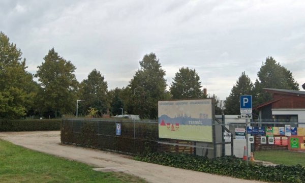 Stellplatz Therme Pápa — Foto 2