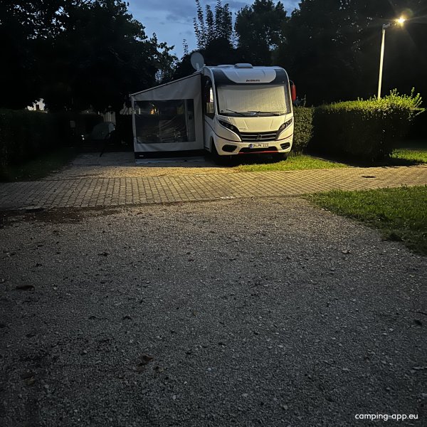 Stellplatz Therme Pápa