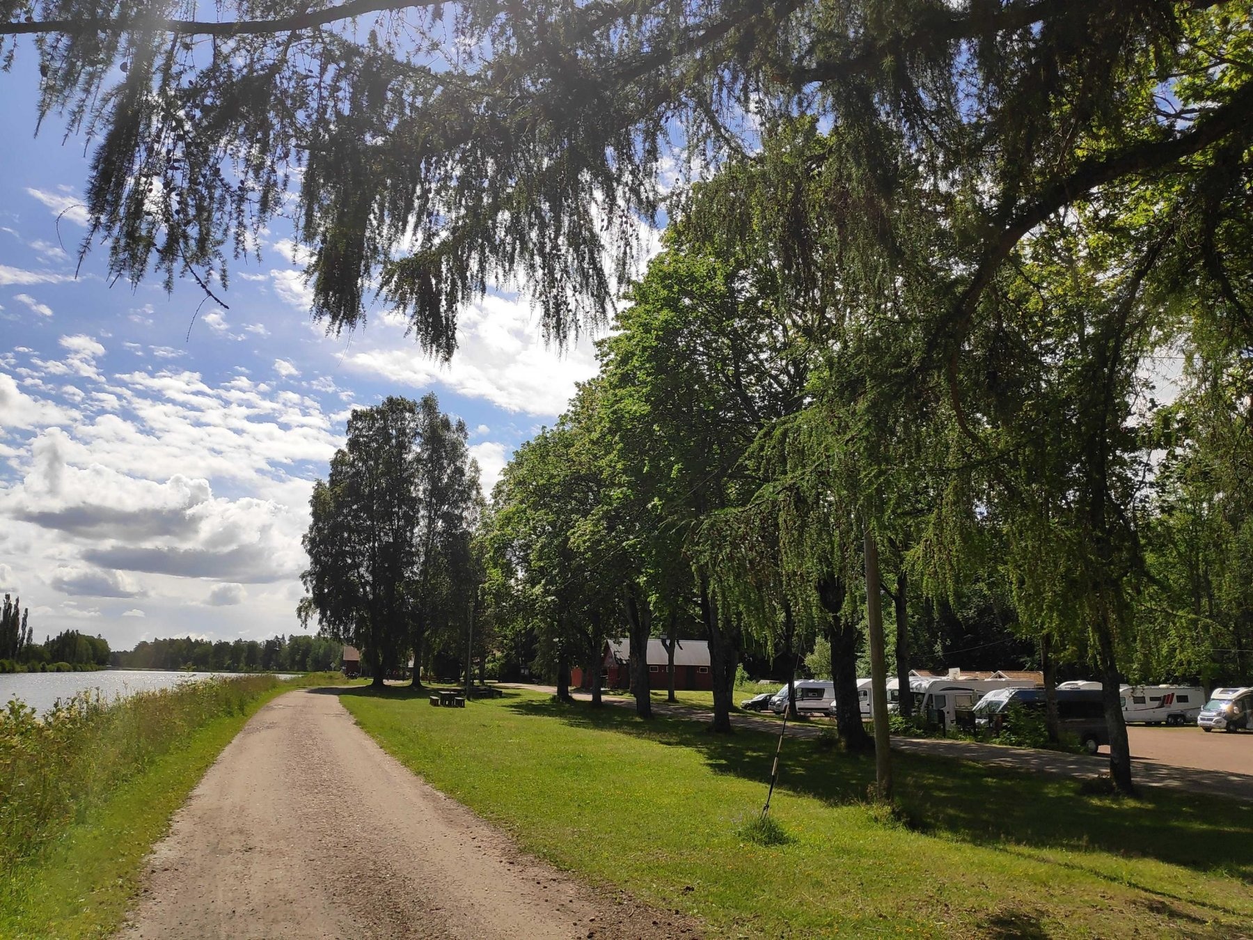Hajstorp Slusscafé & Vandrarhem — Camperplads in Hajstorp