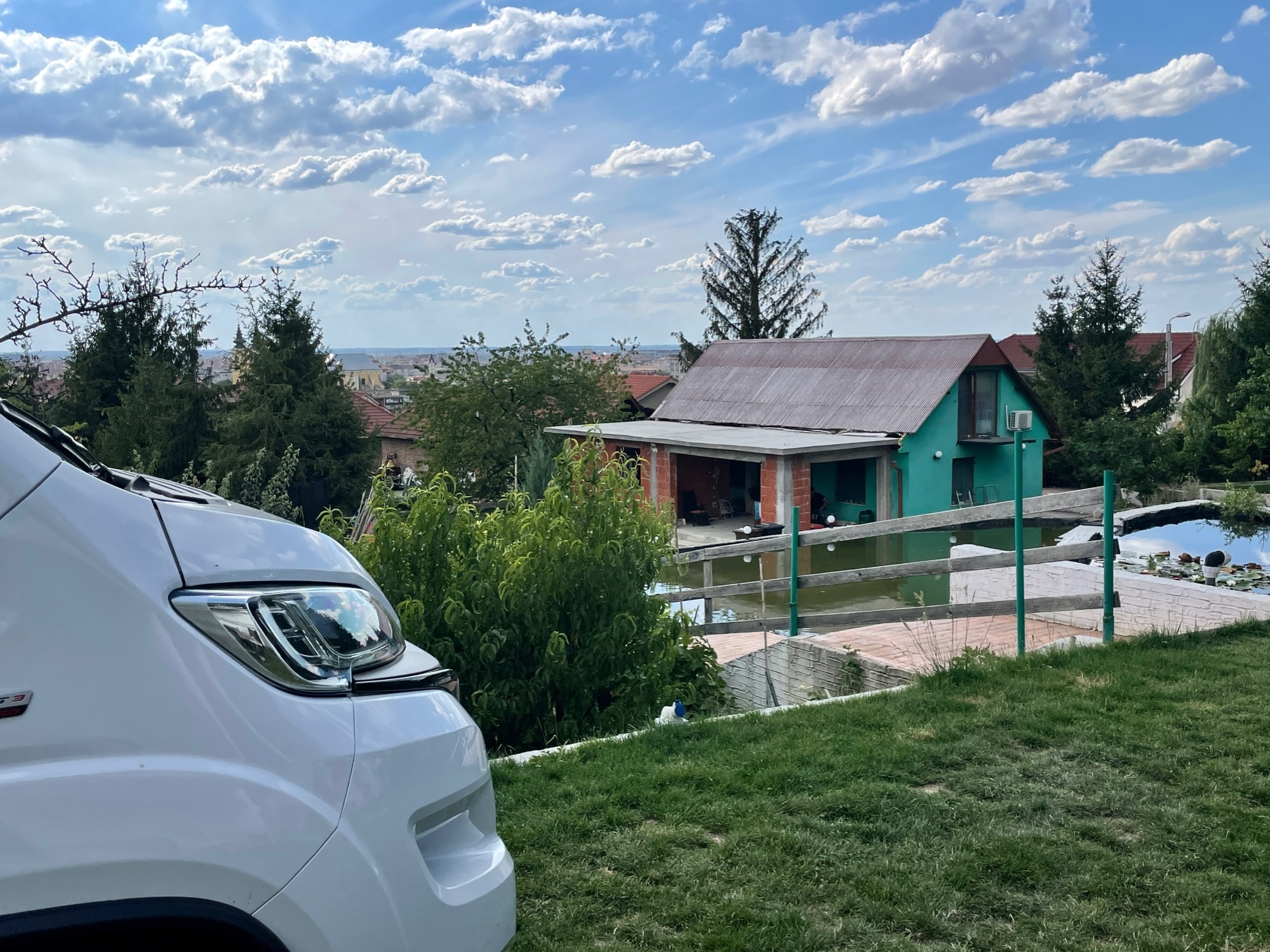 Camping Robinson Country Club — Sítio para autocaravanas in Oradea