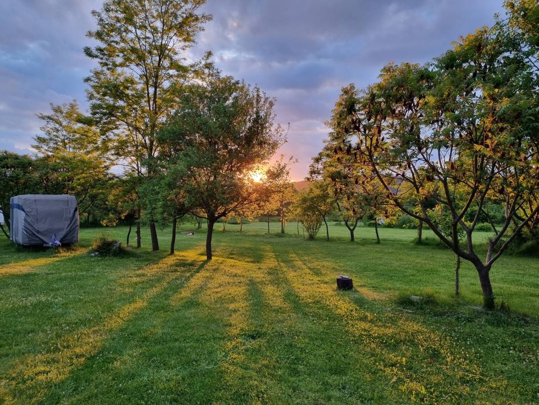 Camping De Oude Wilg — Camping in Cârța