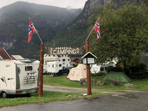 Undredal Camping — Photo 3
