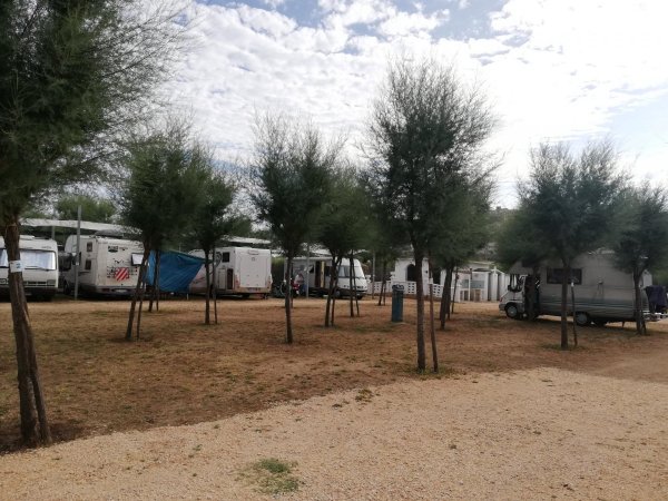 Sosta Camper Baia di Peschici — Photo 2