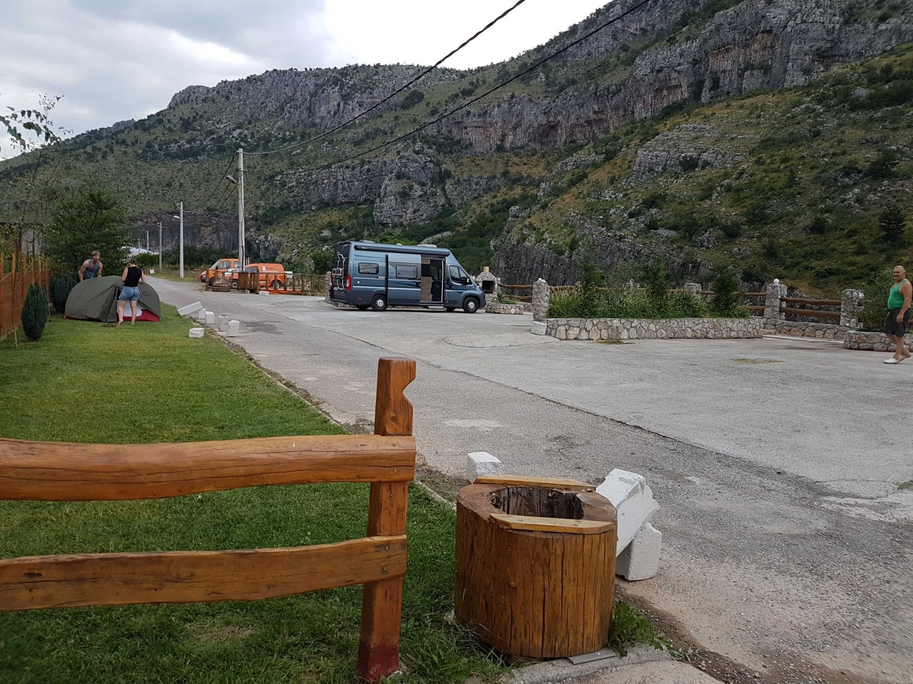 Auto Camp Izvor — Camping in Donje Mrke
