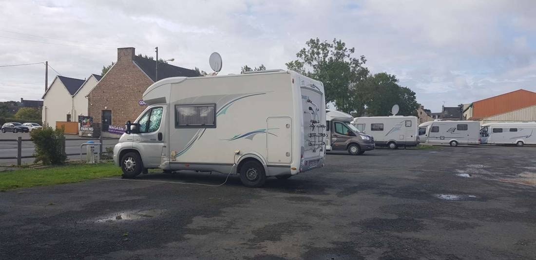 Avenue Châteaubriand Paimpol — Camperplads in Paimpol