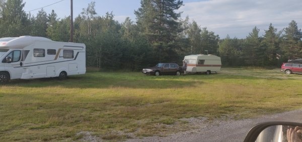 Naturcamping — Aire camping car in Älvros