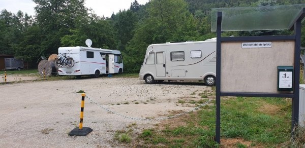 Wohnmobilstellplatz — Karavan Sitesi in Vorra