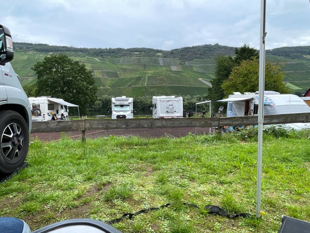 Wohnmobilstellplatz Studert-Prüm Bernkastel — Lagar in Bernkastel-Kues