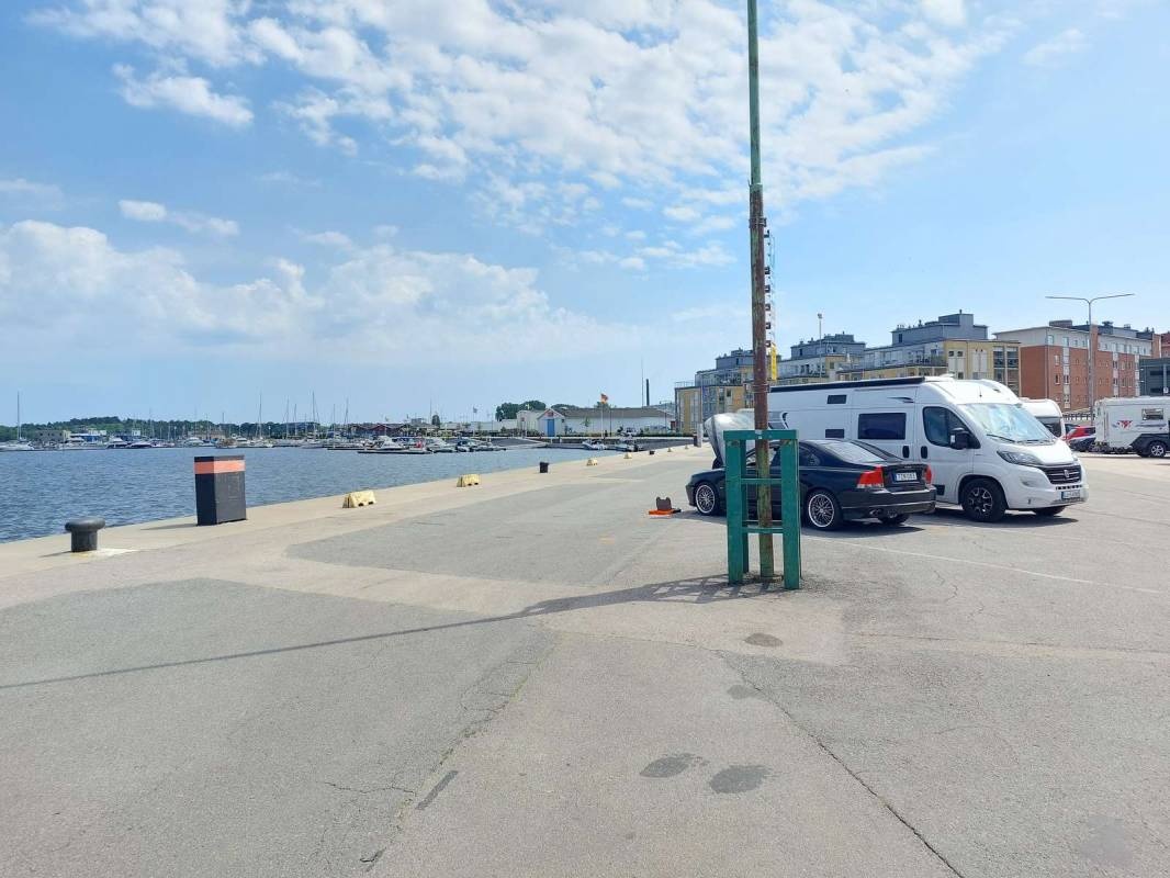 Ställplats Barlastudden — Camperplads in Västervik