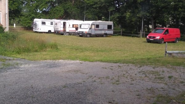 Ställplats Brohagen — Karavan Sitesi in Habo