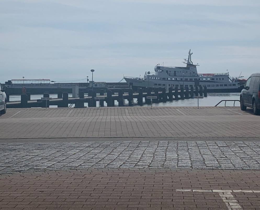 Stellplatz Stadthafen Sassnitz — Gecelik park yeri in Sassnitz