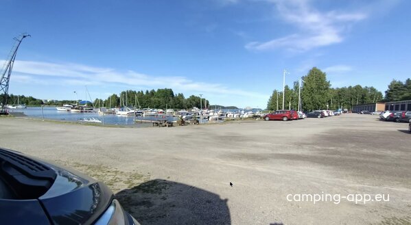 Ställplats Sandarne Båtklubb — Foto 2