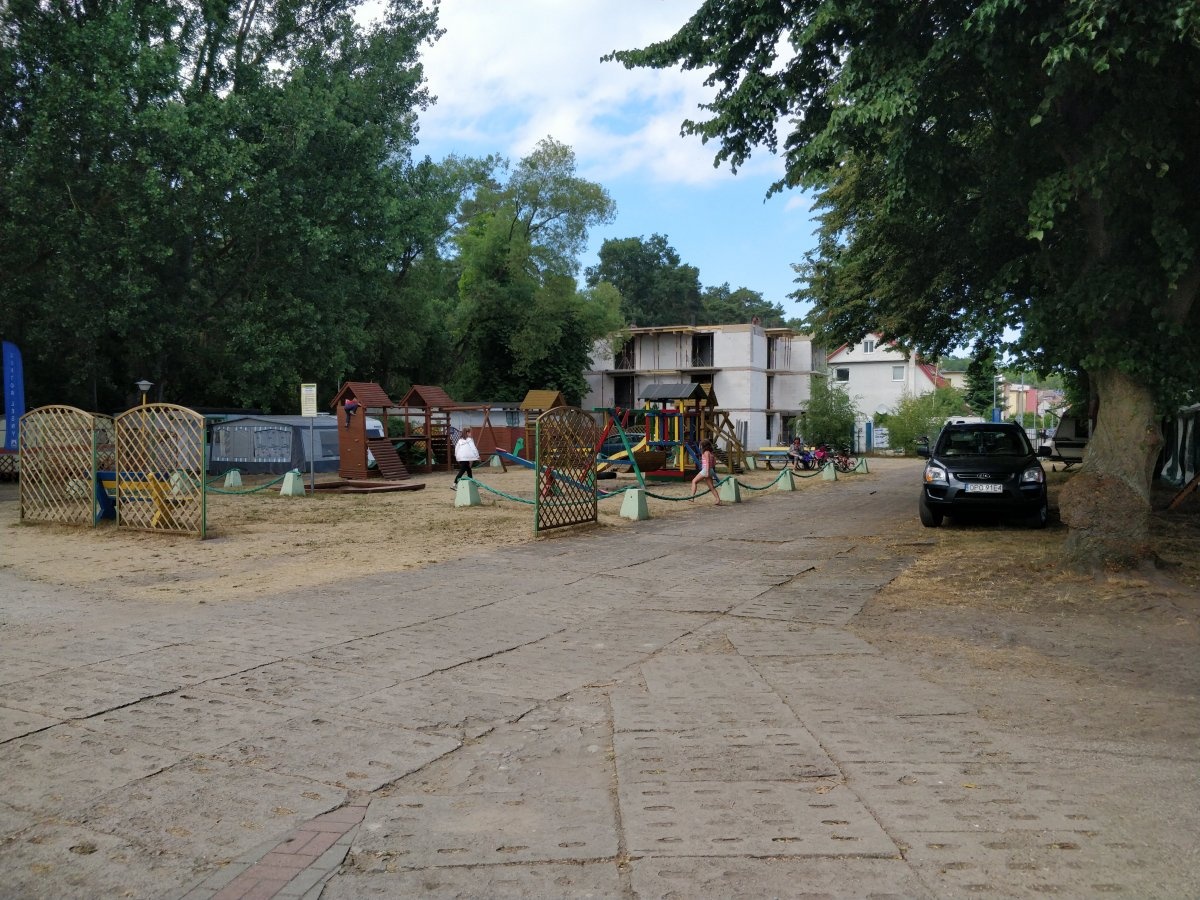 Forest Camp — 露营地 in Międzyzdroje
