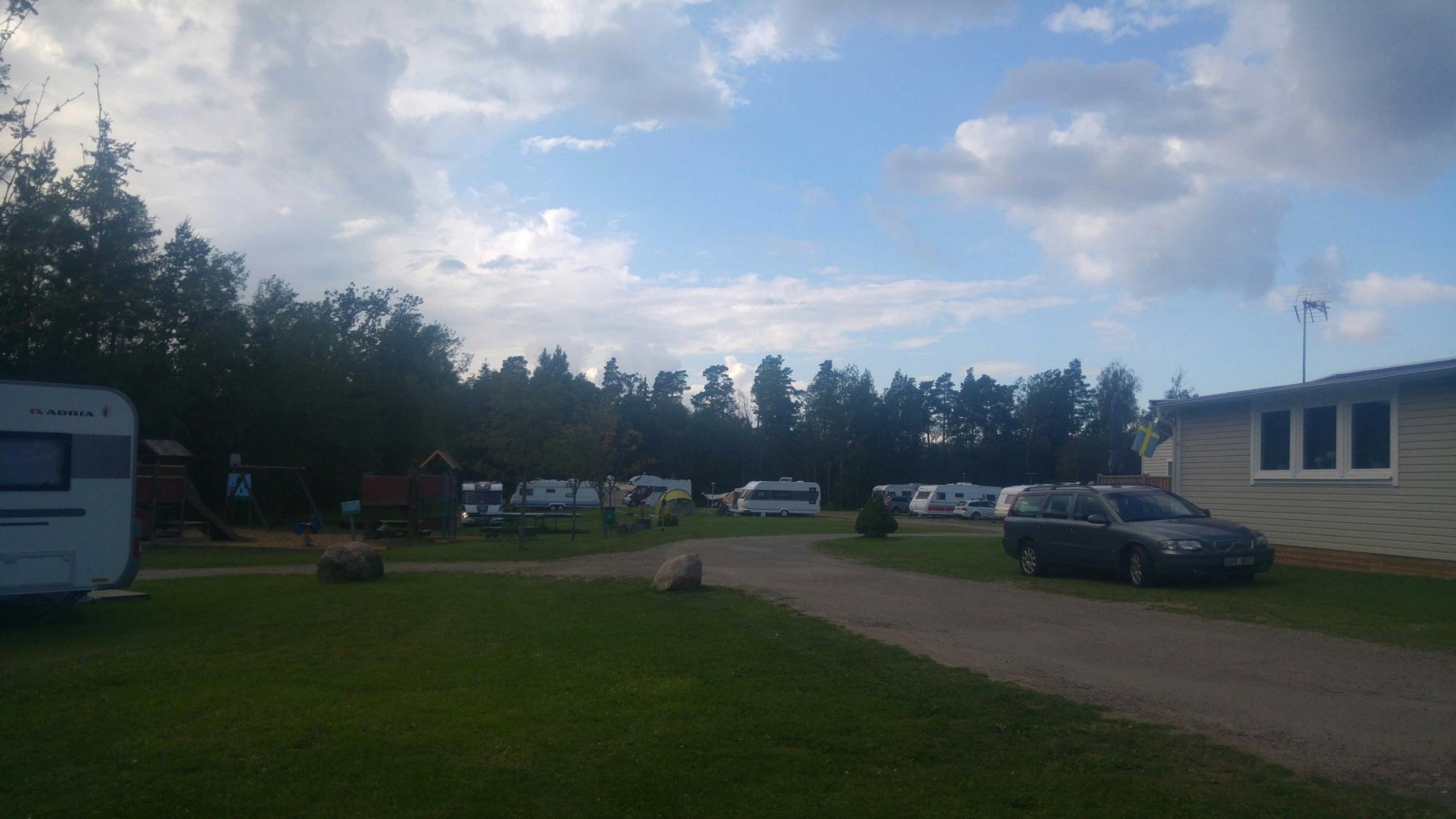 Stenröset Camping — 露营地 in Baggeryr+Gråbo