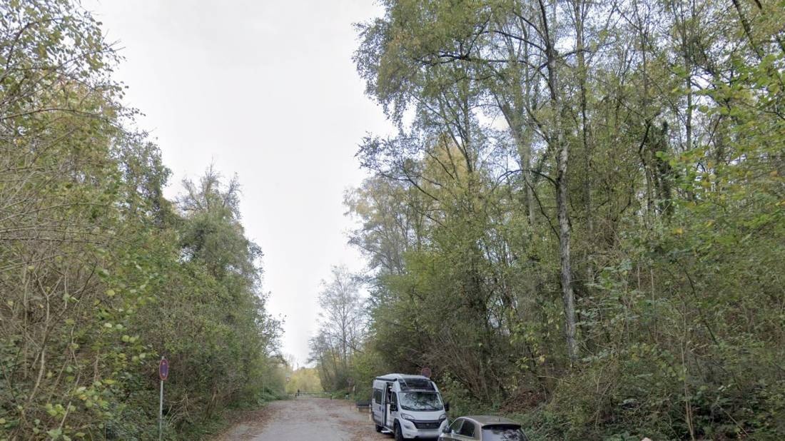 Stellplatz Steinbruch — Aire camping car in Haan